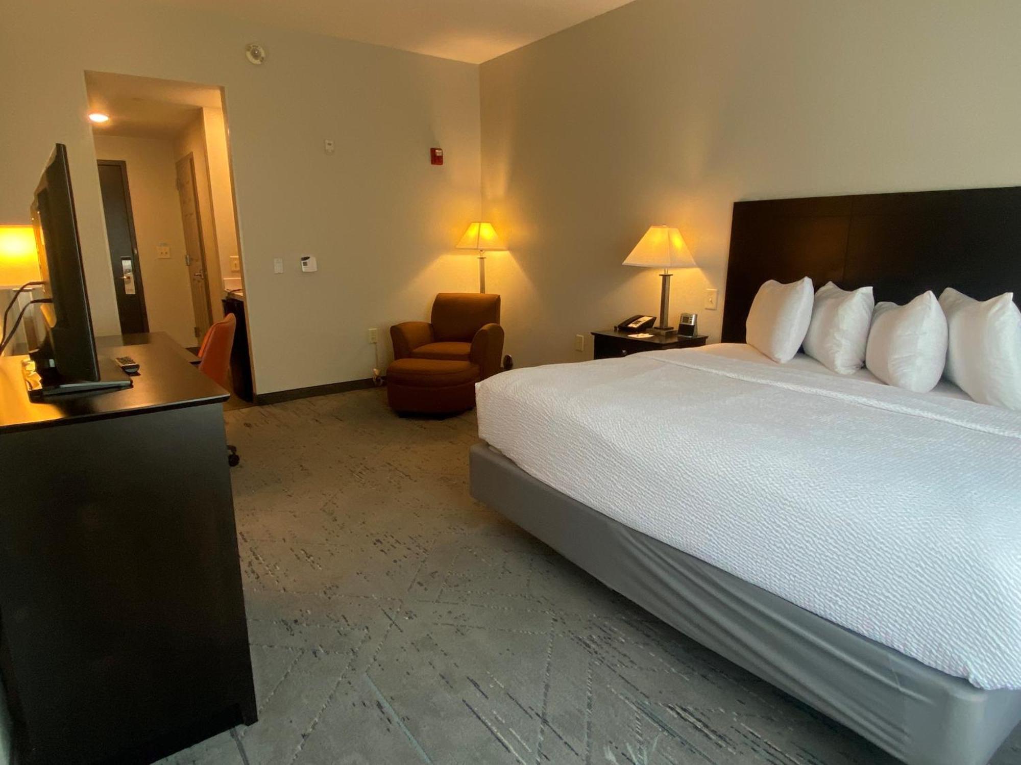Wingate By Wyndham State Arena Raleigh/Cary Hotel Exterior foto